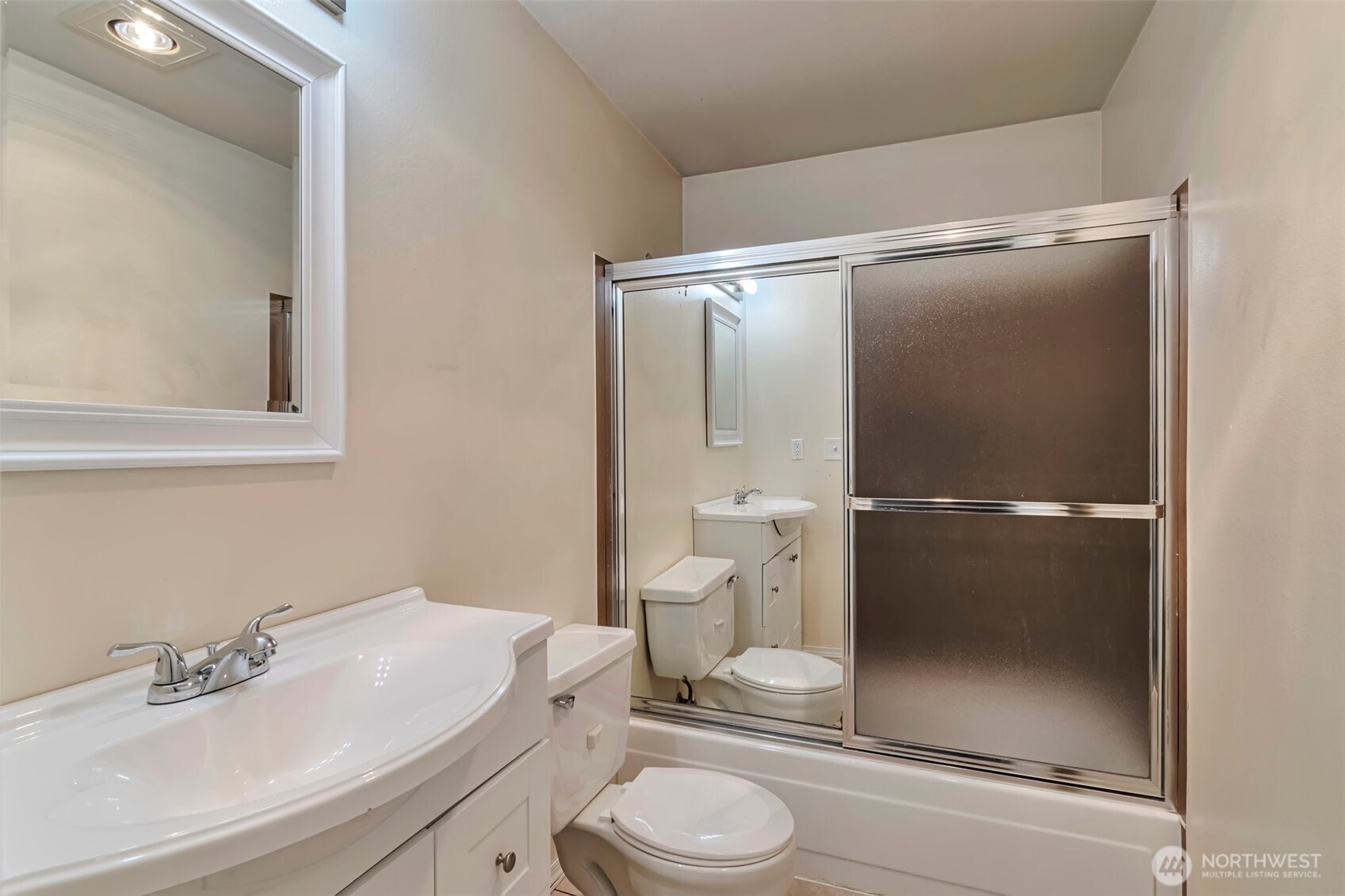 820 E Cady Road Unit: B203