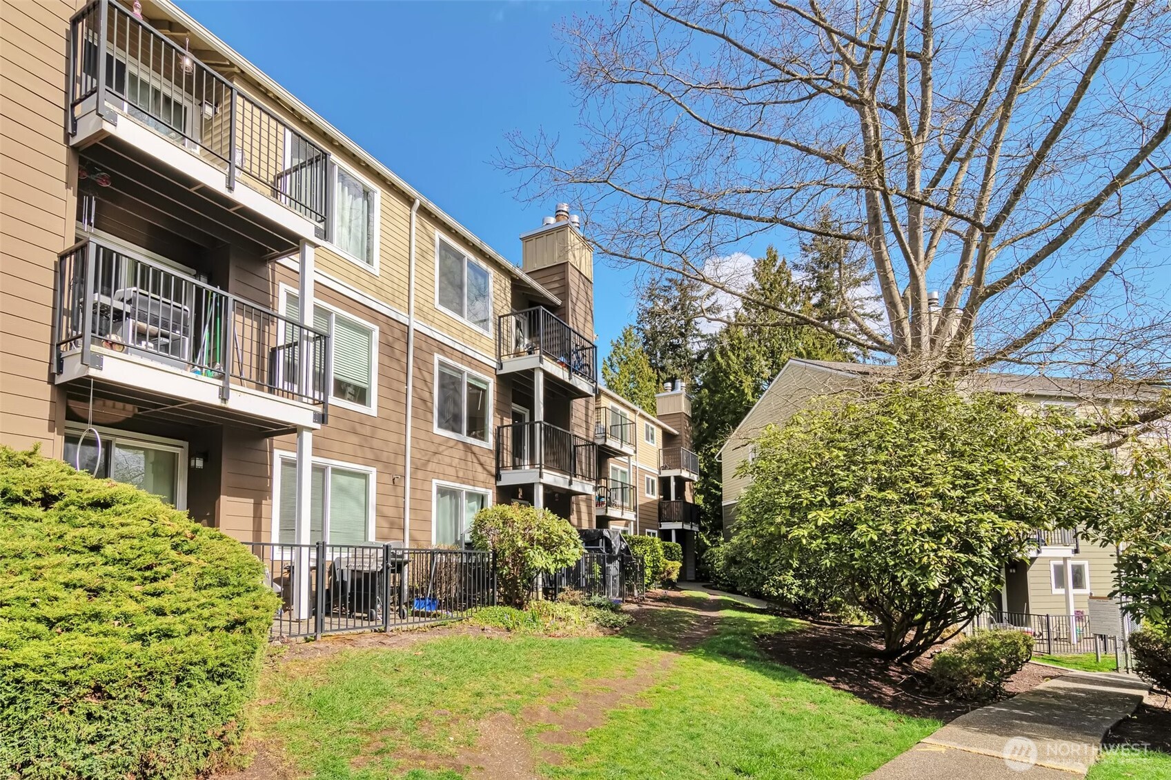 820 E Cady Road Unit: B203