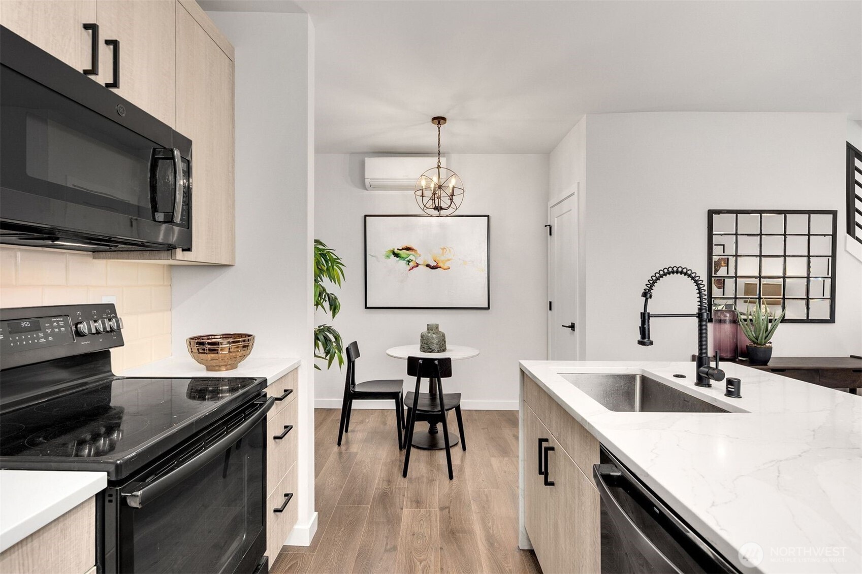 919 N 103rd Street Unit: A