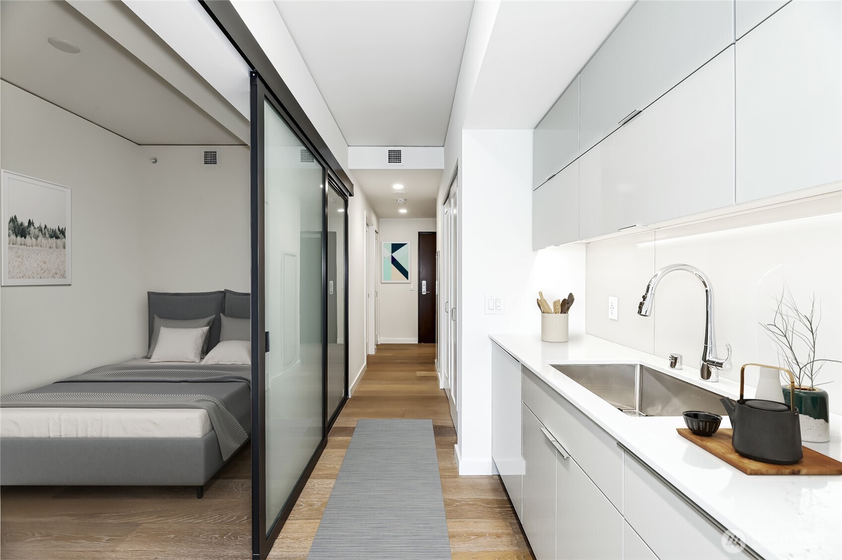 450 S Main St Unit: 303