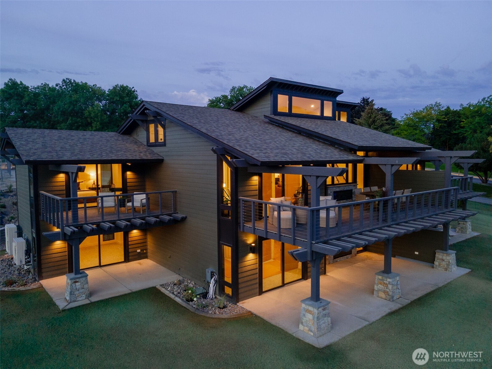 1 Yacinde Court Unit: C3