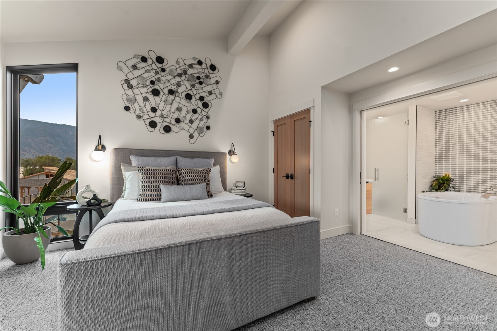 1 Yacinde Court Unit: C3