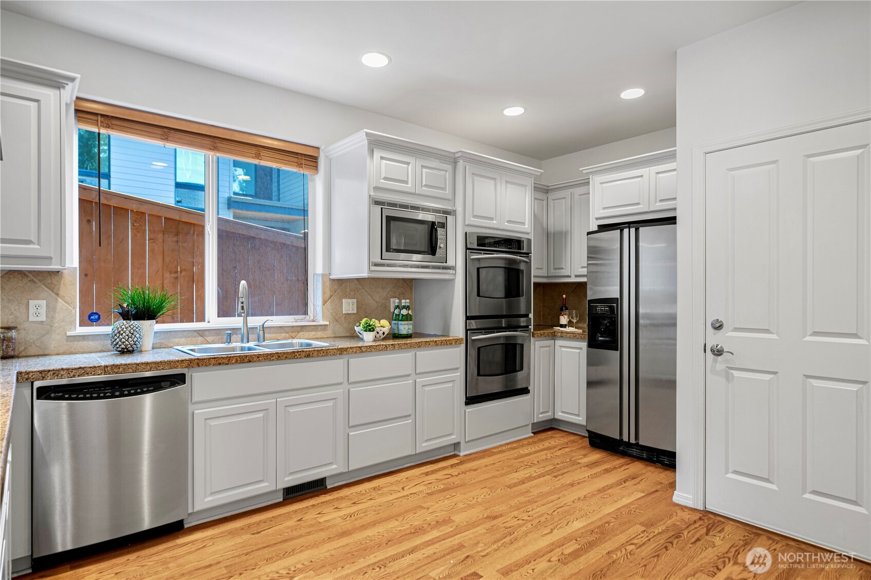 7817 NE 112th Street