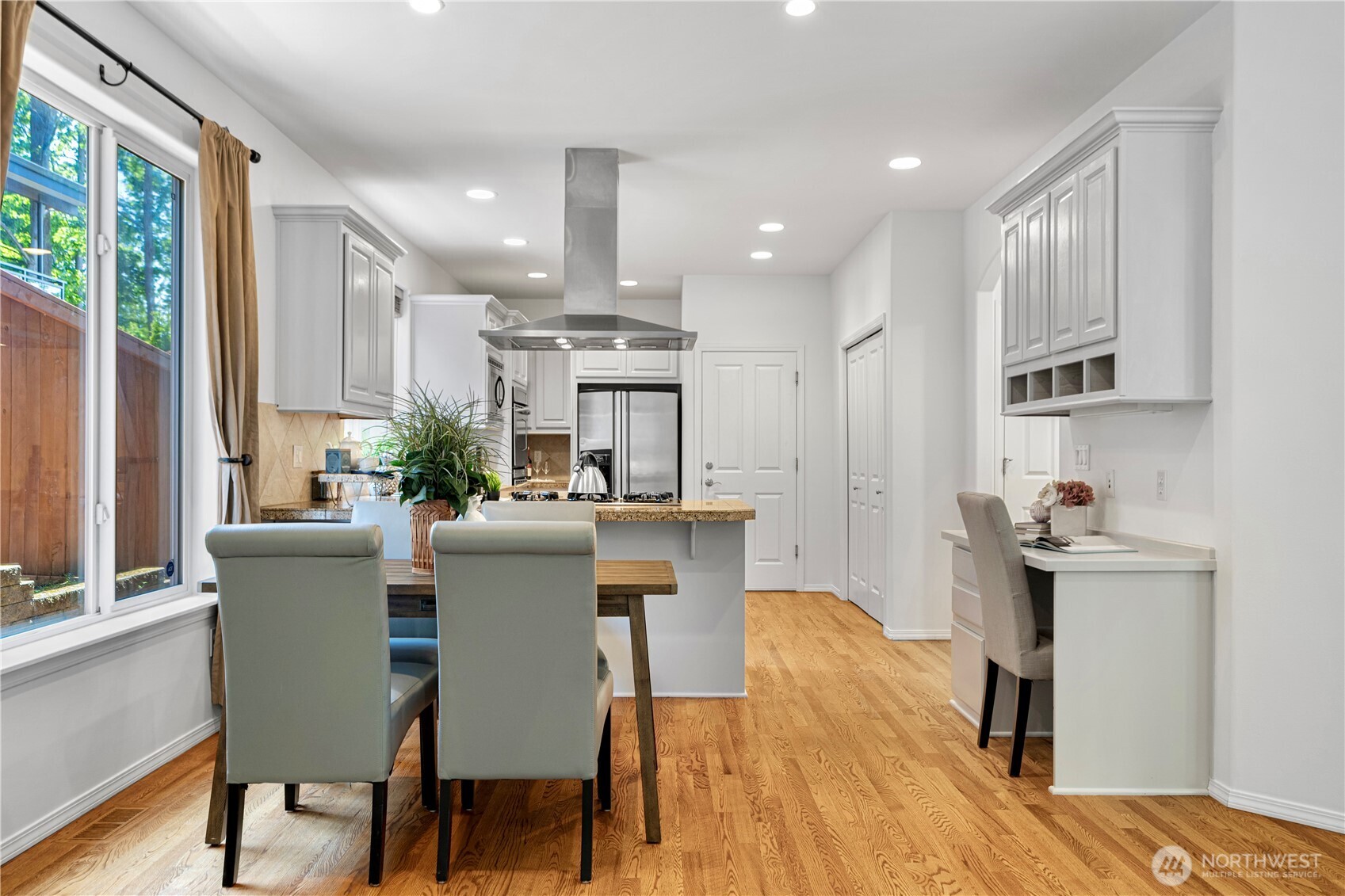 7817 NE 112th Street