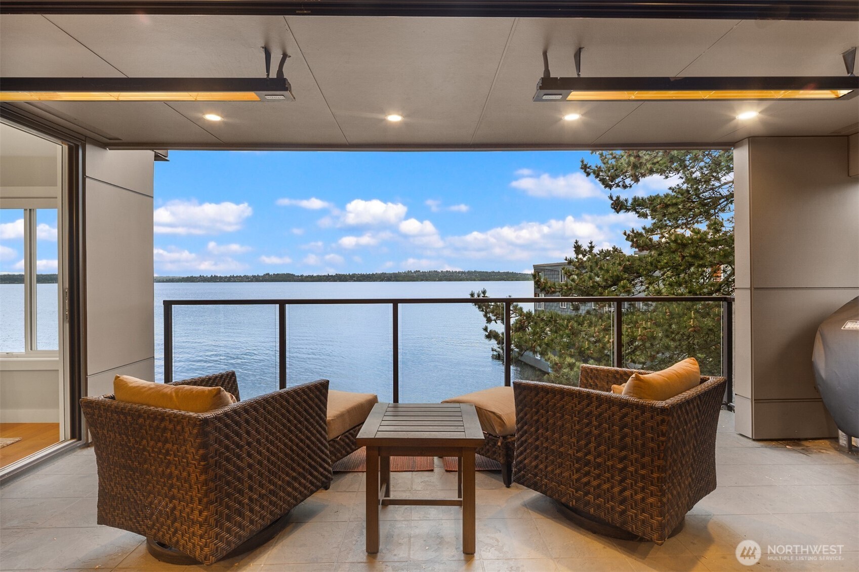 807 Lake Street S Unit: 300