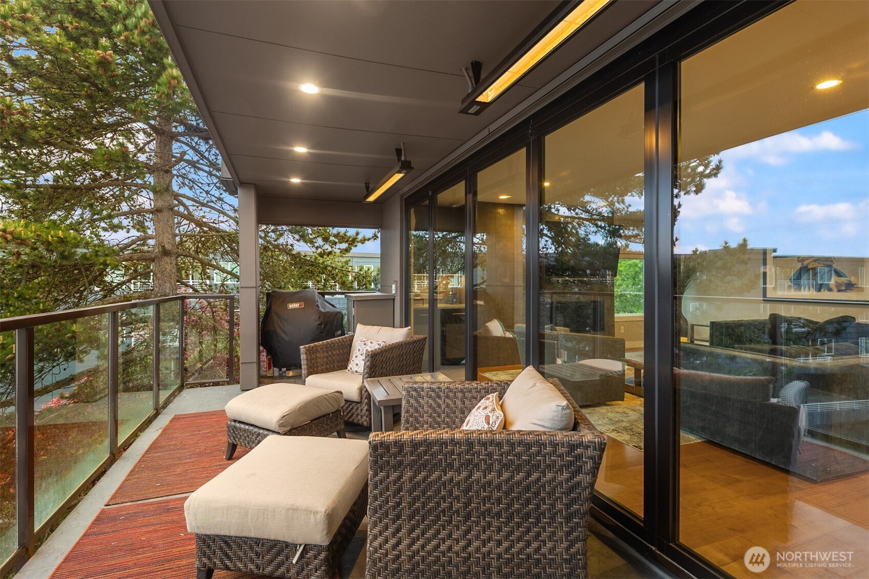 807 Lake Street S Unit: 300