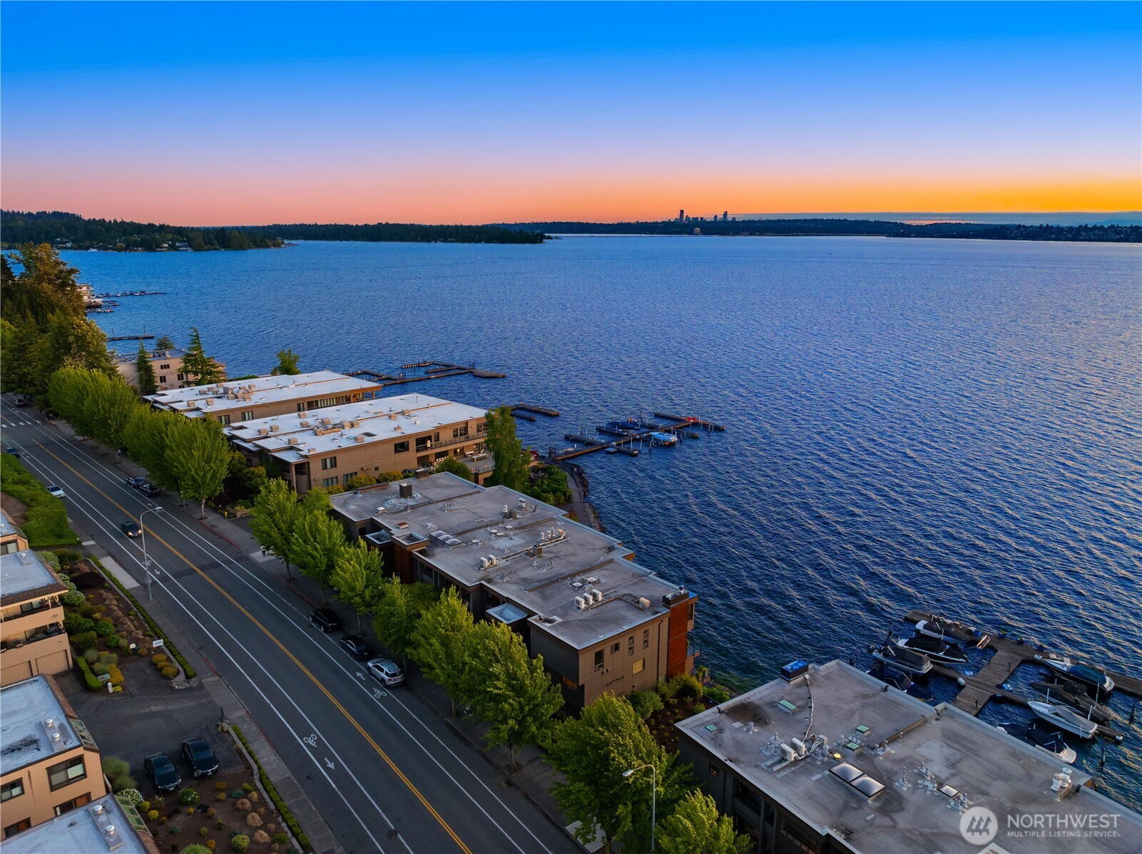 807 Lake Street S Unit: 300