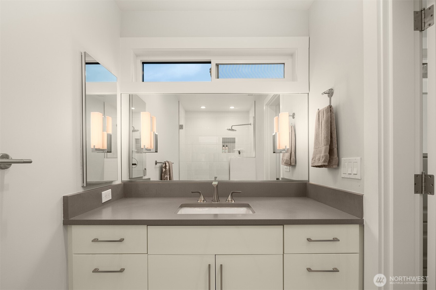 807 Lake Street S Unit: 300