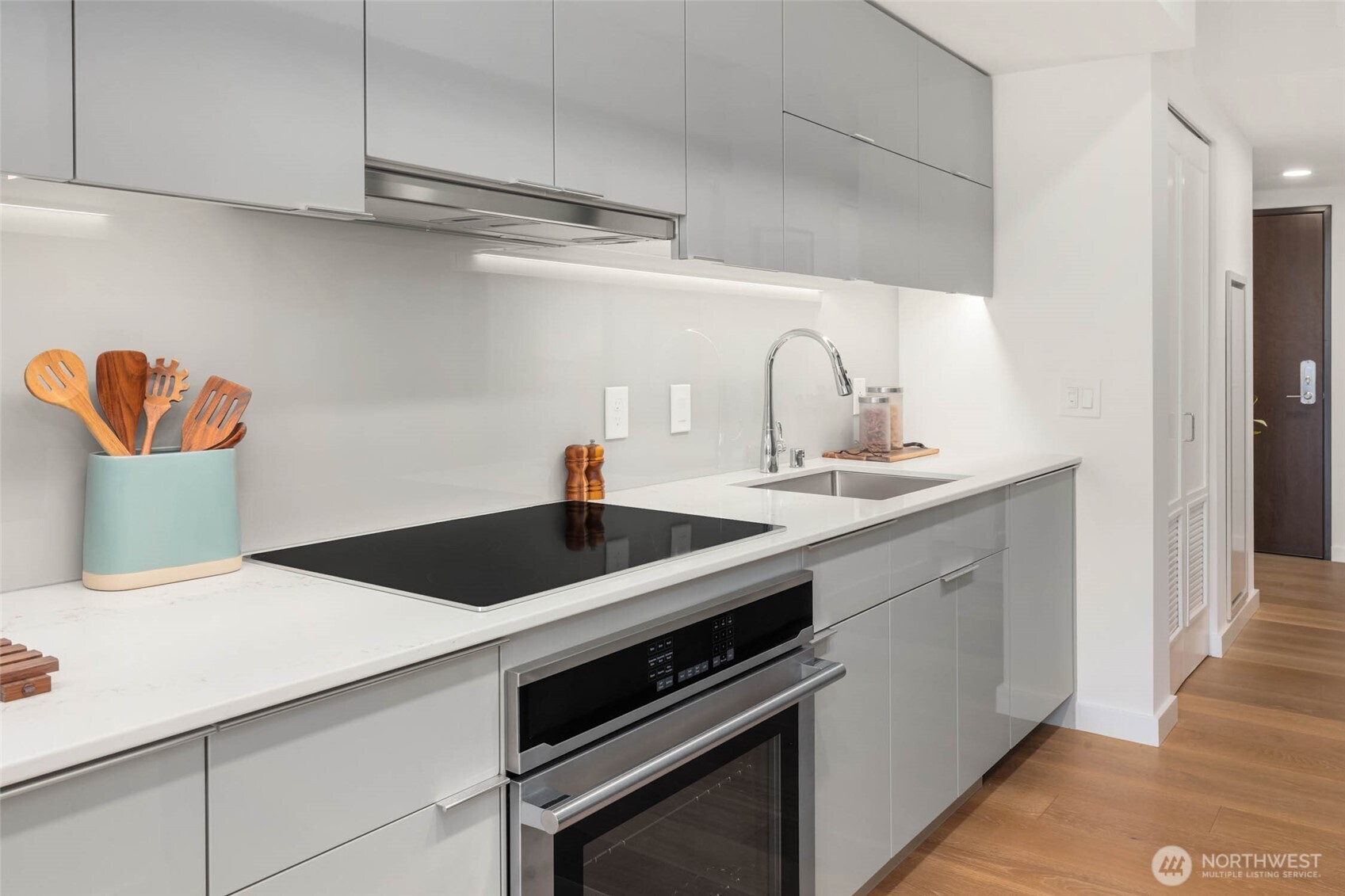 450 S Main Street Unit: 516