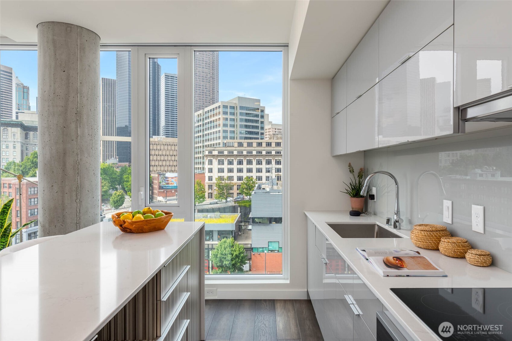 450 S Main St Unit: 912