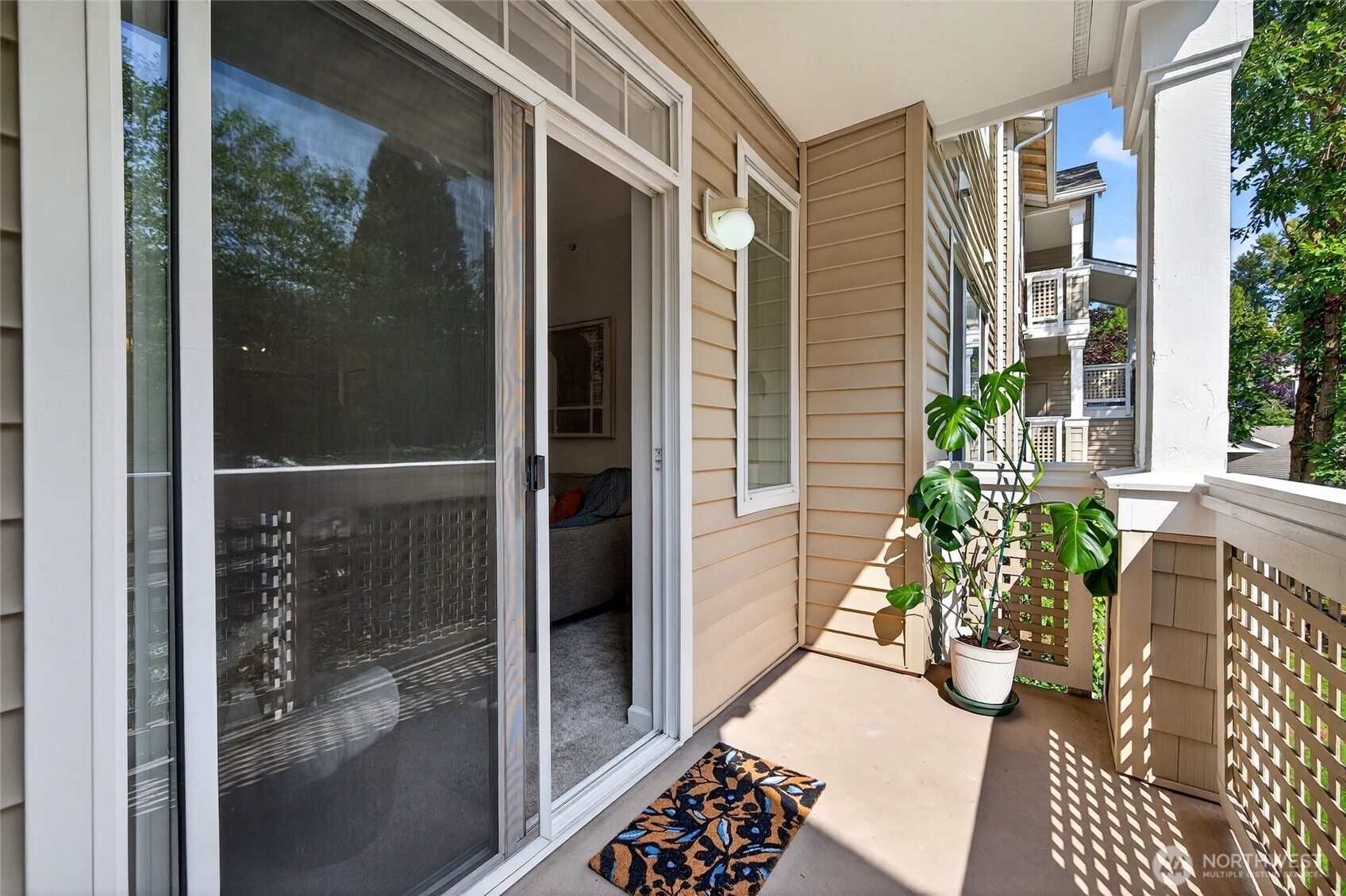 15300 112th Avenue NE Unit: A202