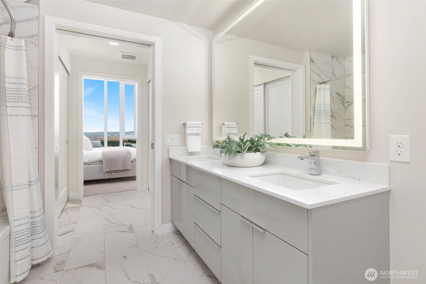 450 S Main St Unit: 1701