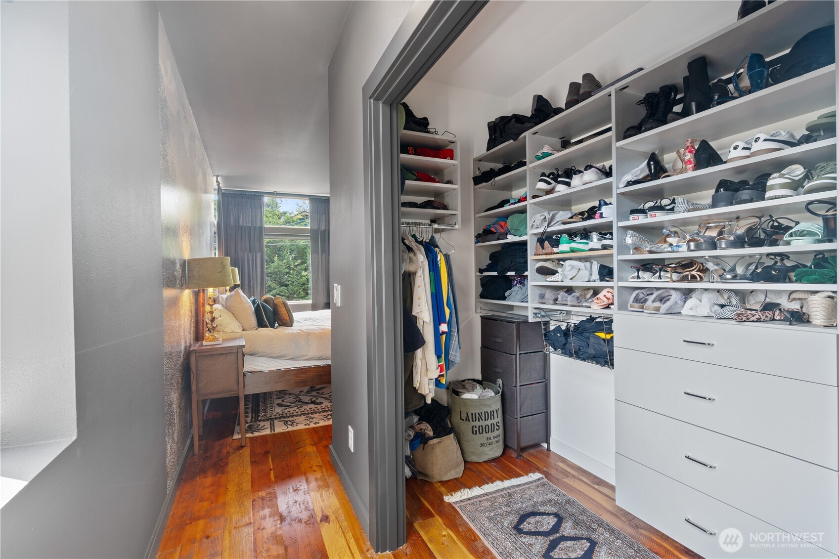 4529 Rainier Avenue S Unit: B