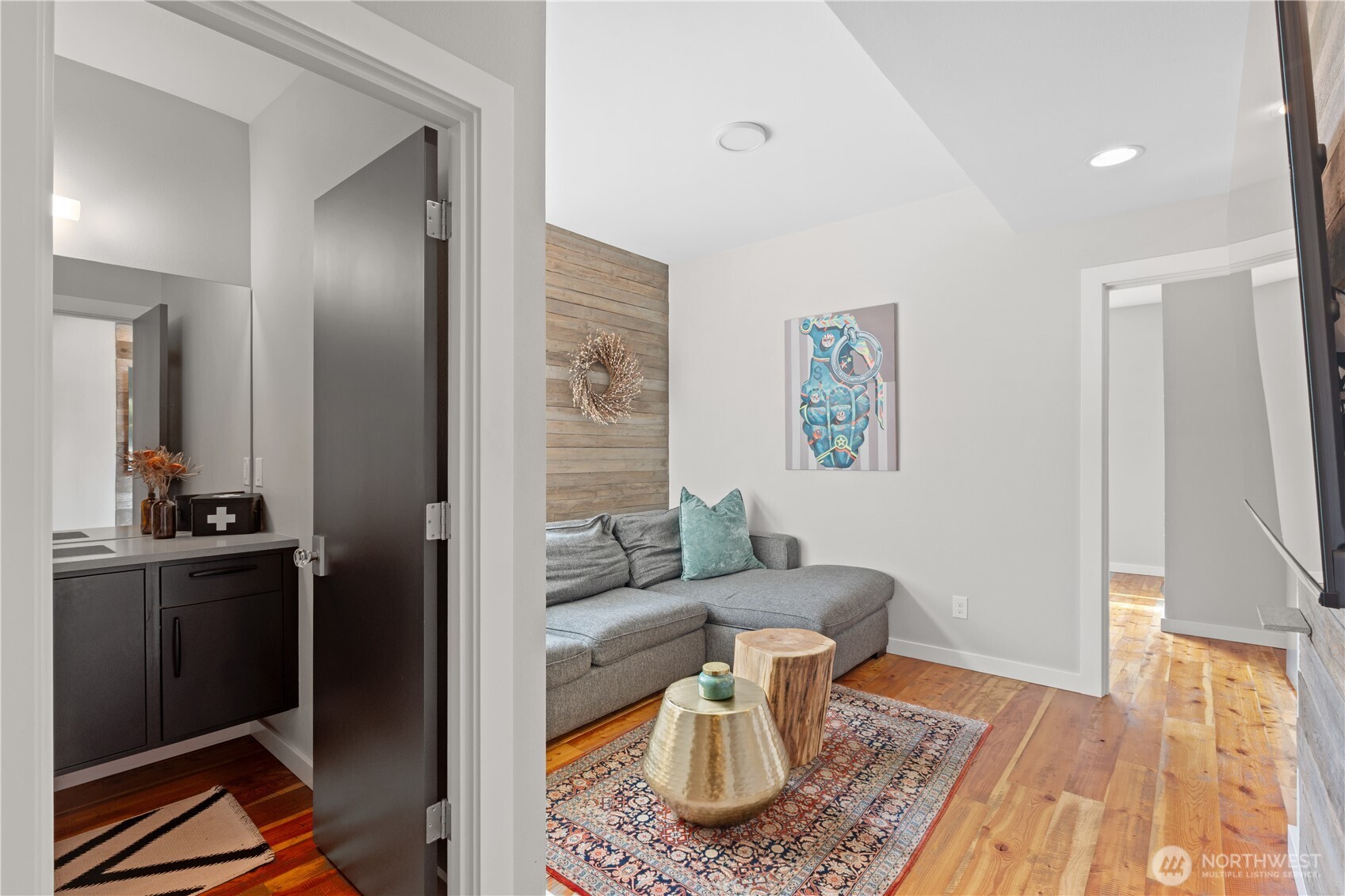 4529 Rainier Avenue S Unit: B