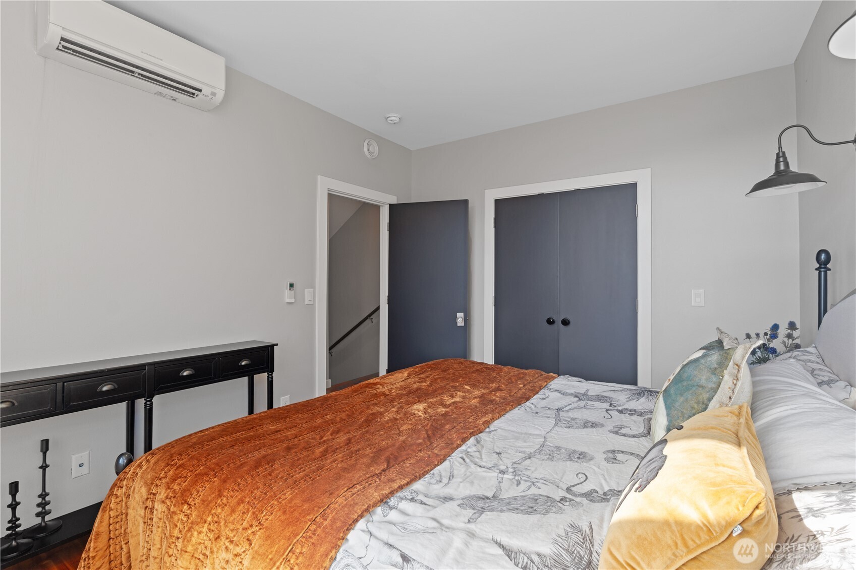 4529 Rainier Avenue S Unit: B