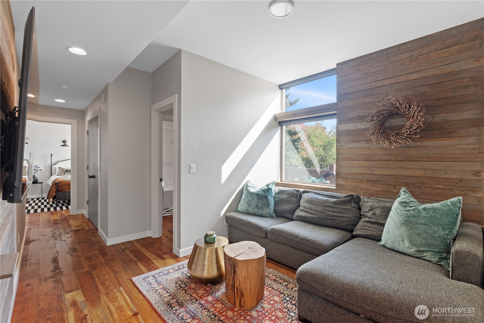 4529 Rainier Avenue S Unit: B