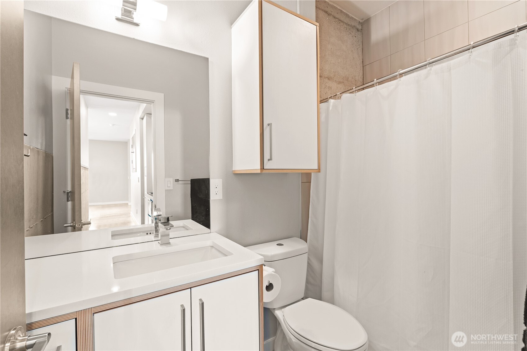 4529 Rainier Avenue S Unit: B