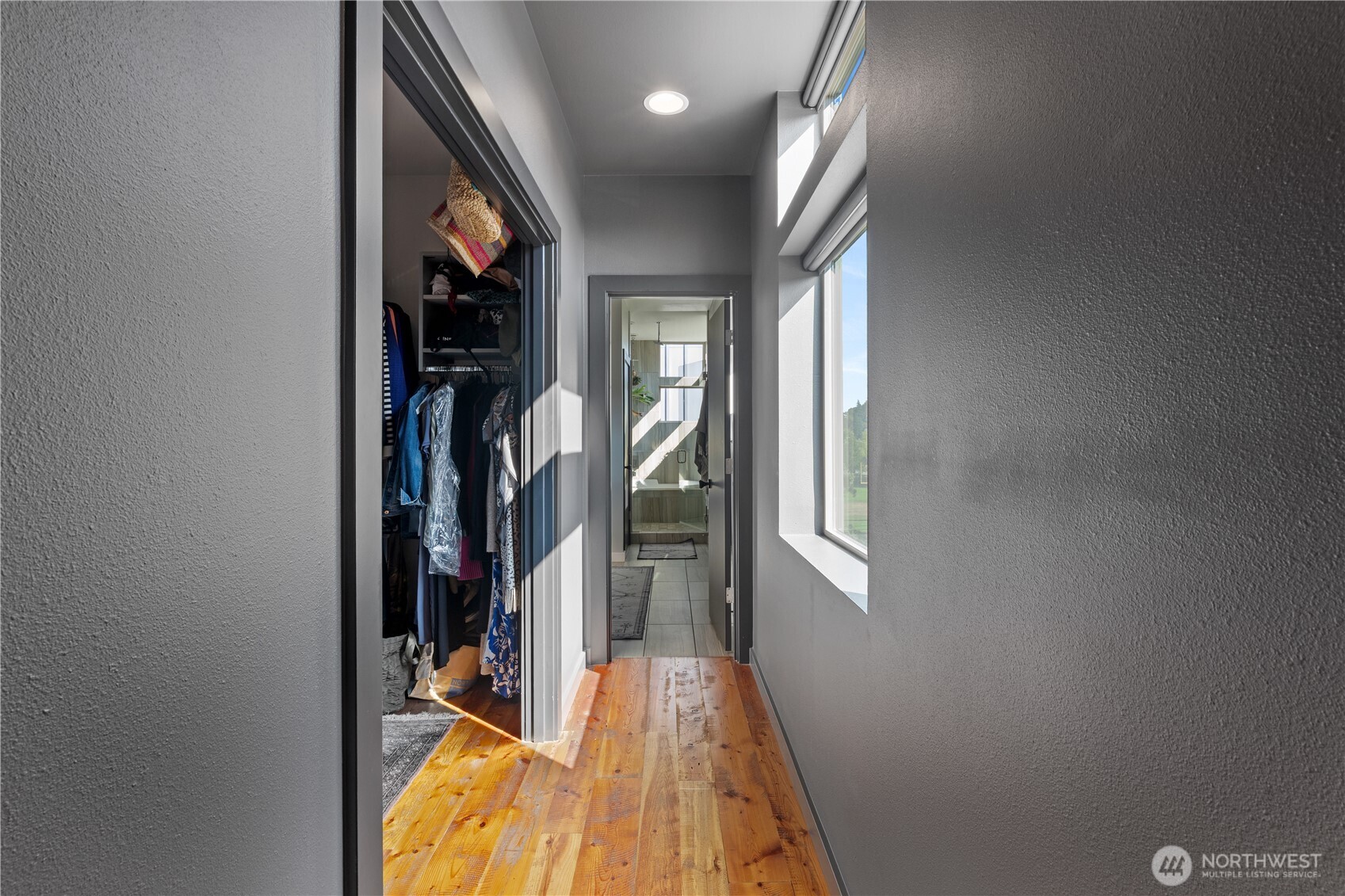 4529 Rainier Avenue S Unit: B