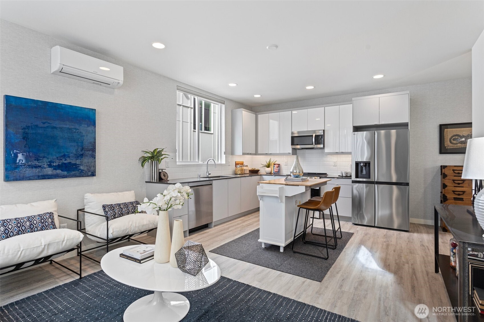 2527 29th Avenue S Unit: C