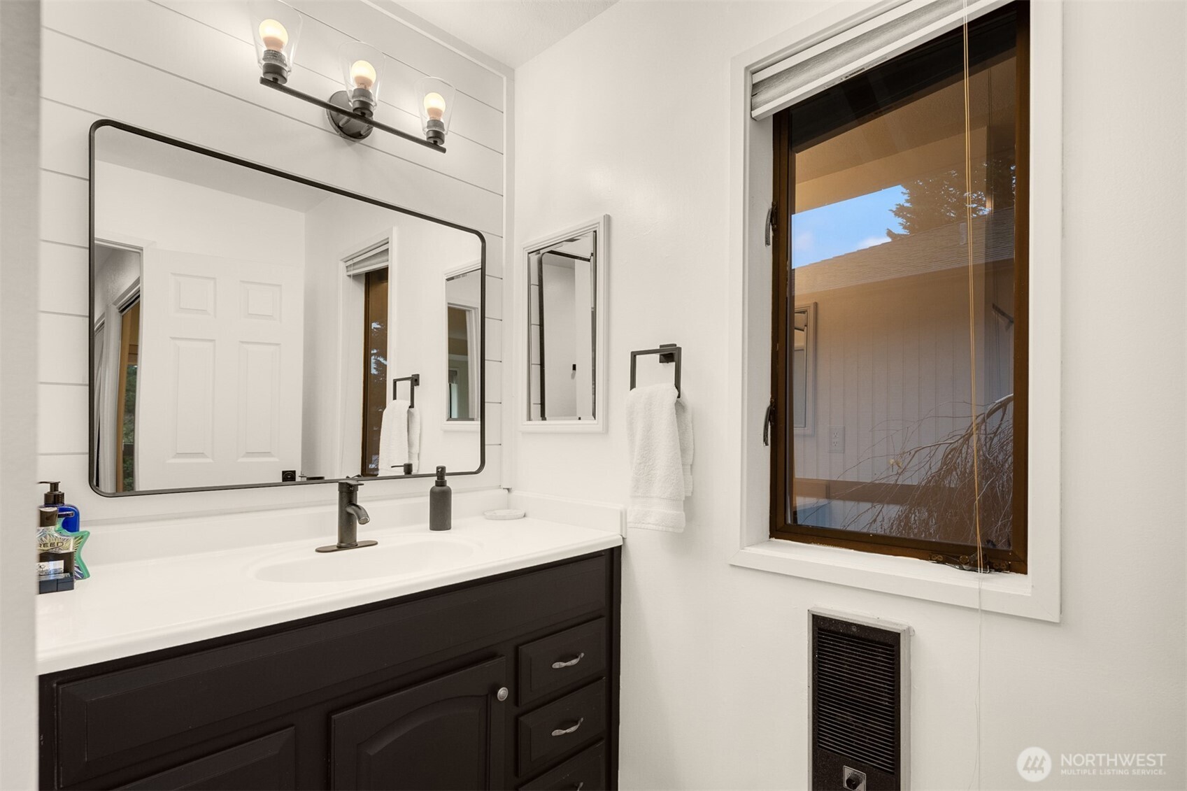 12 18th Avenue Unit: A