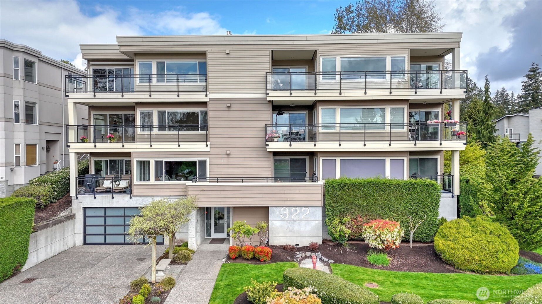 322 5th Avenue Unit: 202