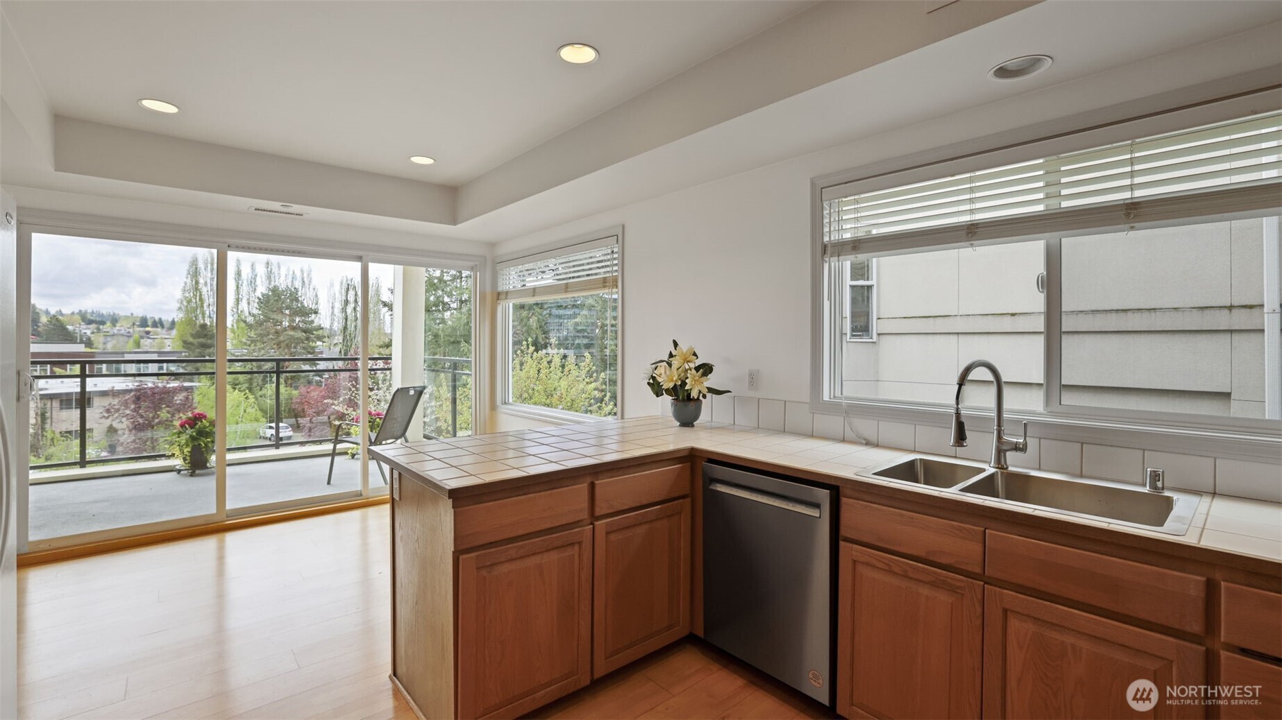 322 5th Avenue Unit: 202