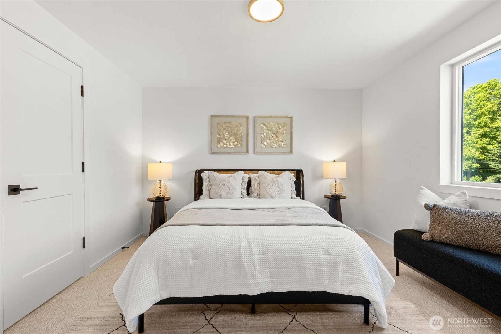 9526 Interlake Avenue N