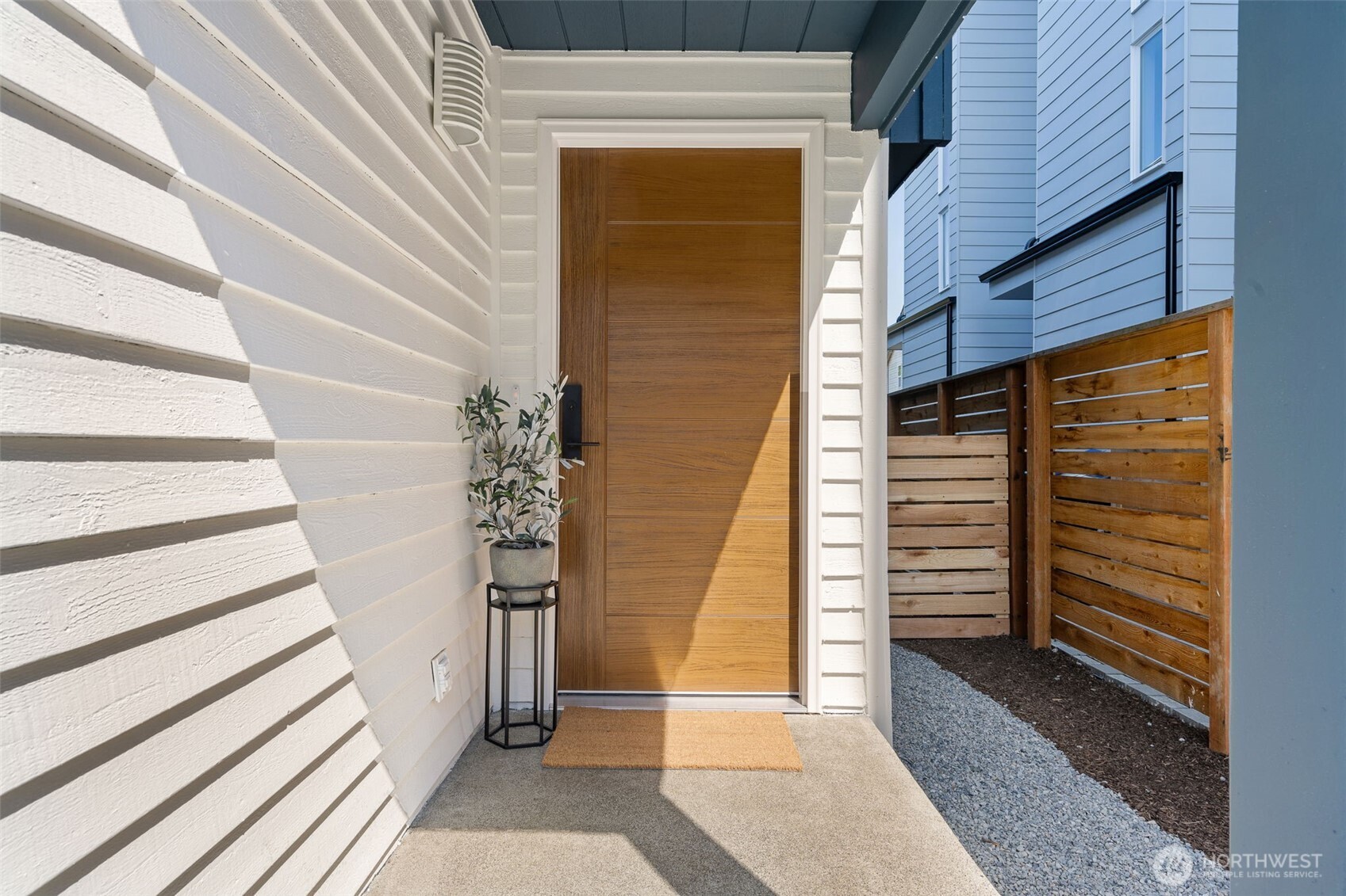 9526 Interlake Avenue N