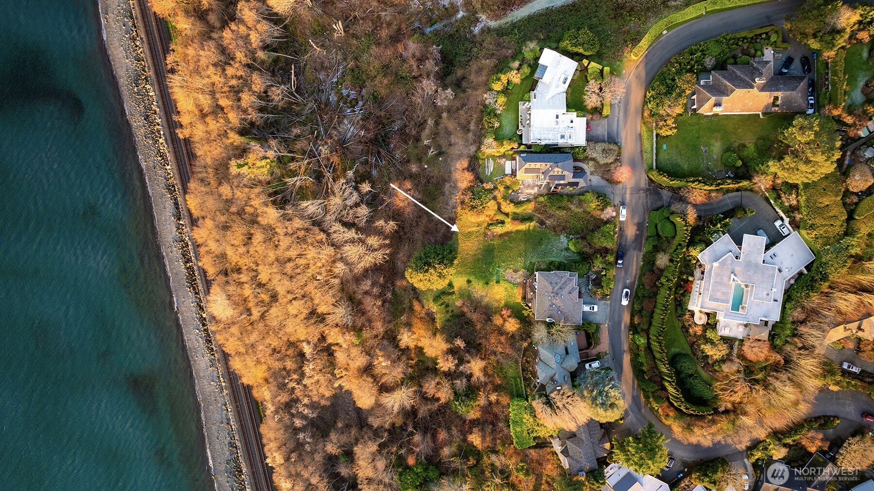 1932 NW Blue Ridge Drive