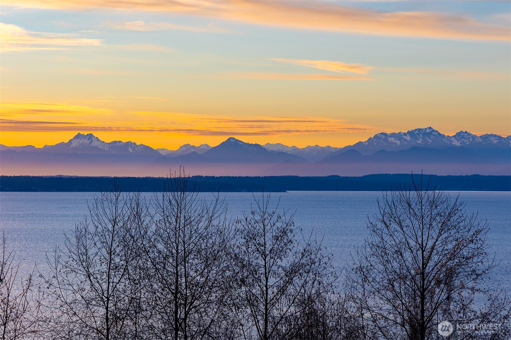 1932 NW Blue Ridge Drive