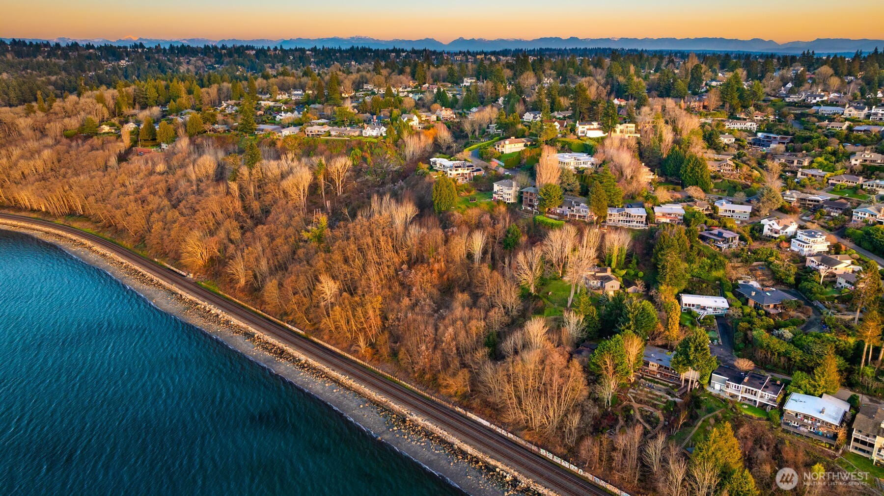 1932 NW Blue Ridge Drive