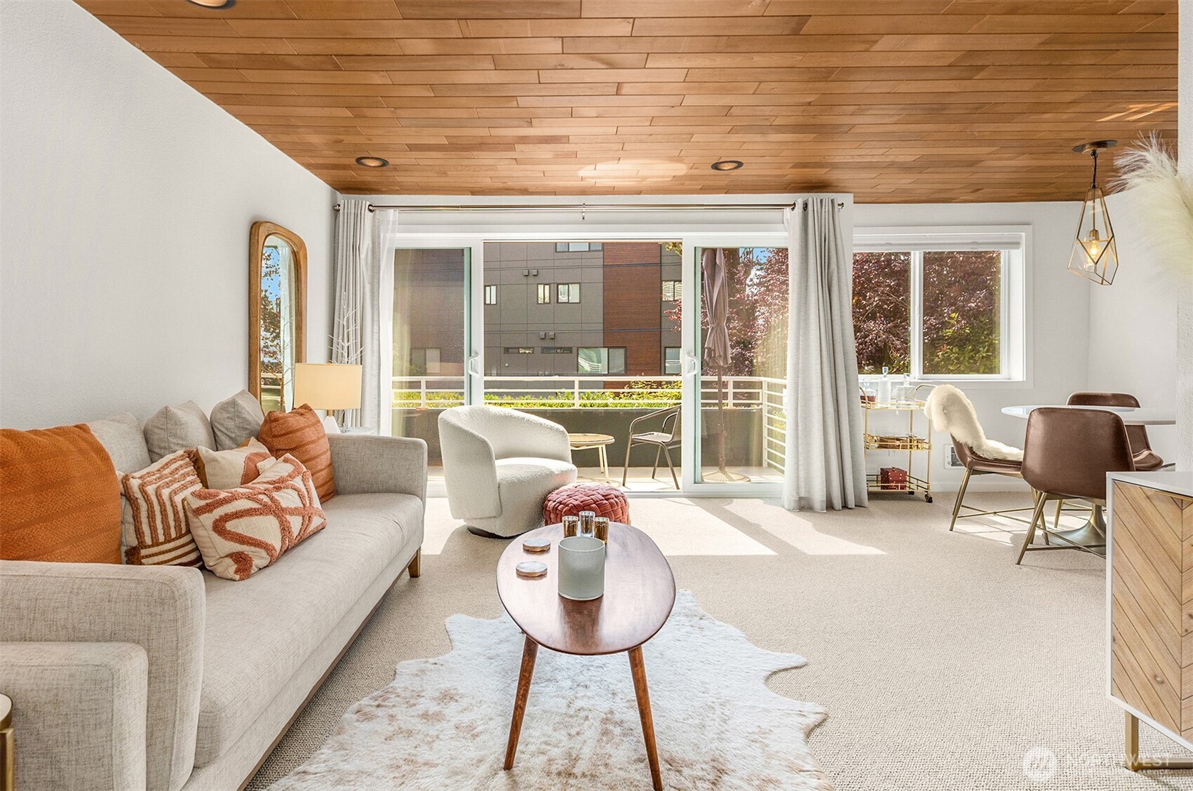 733 Lake Street S Unit: 101