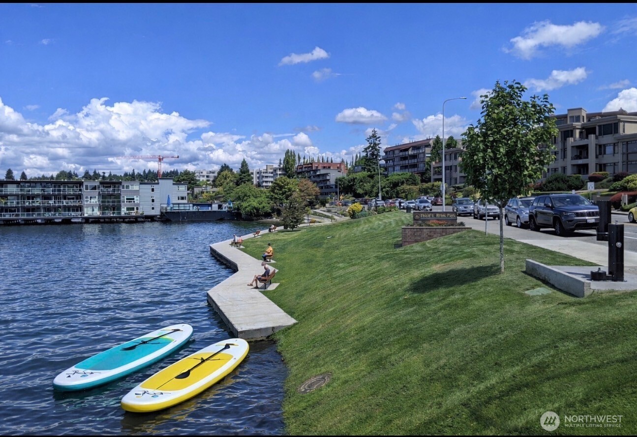 733 Lake Street S Unit: 101