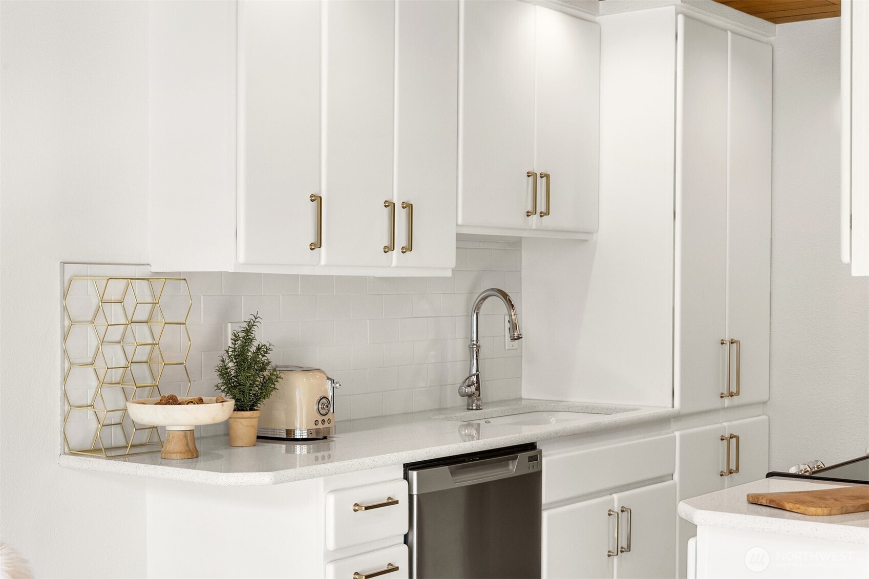 733 Lake Street S Unit: 101