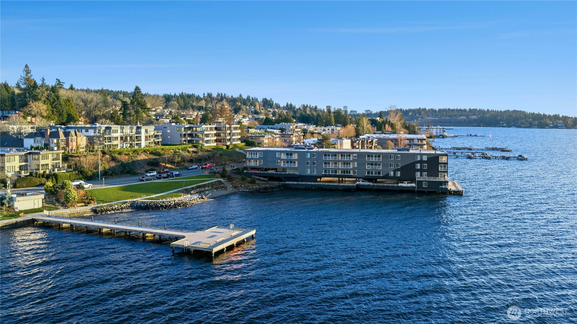 733 Lake Street S Unit: 202