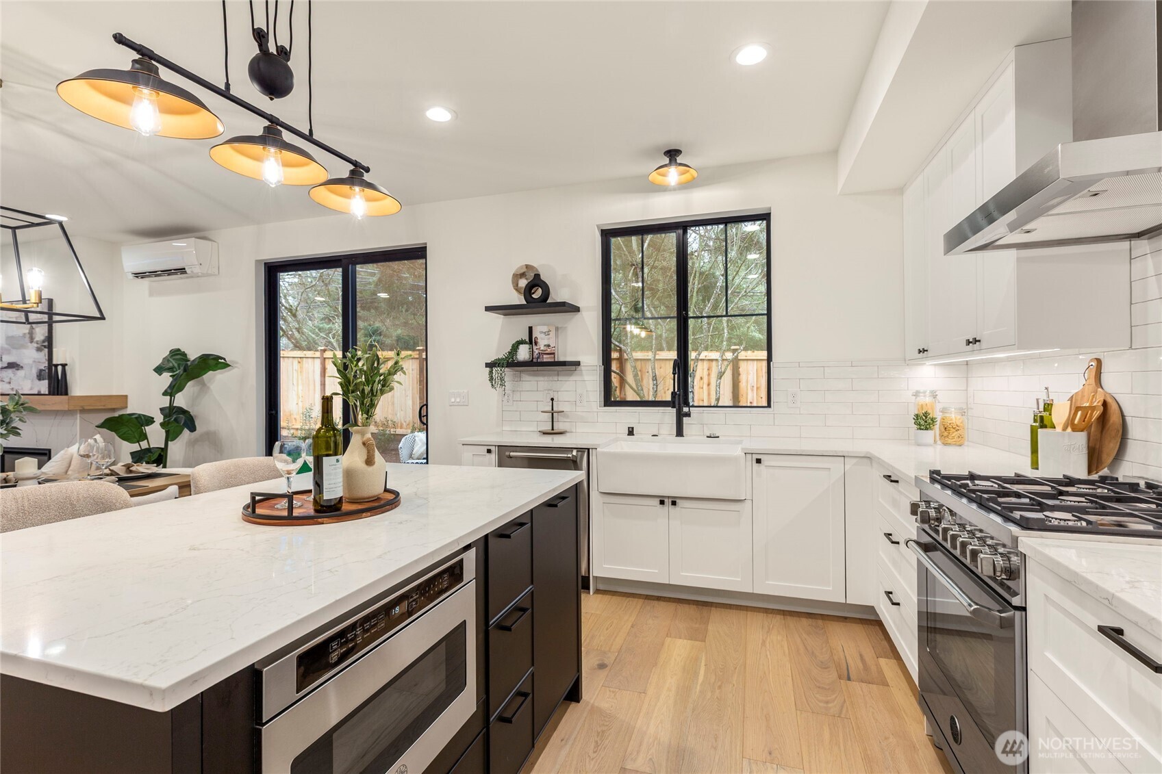 11116 116th Avenue NE Unit: 4
