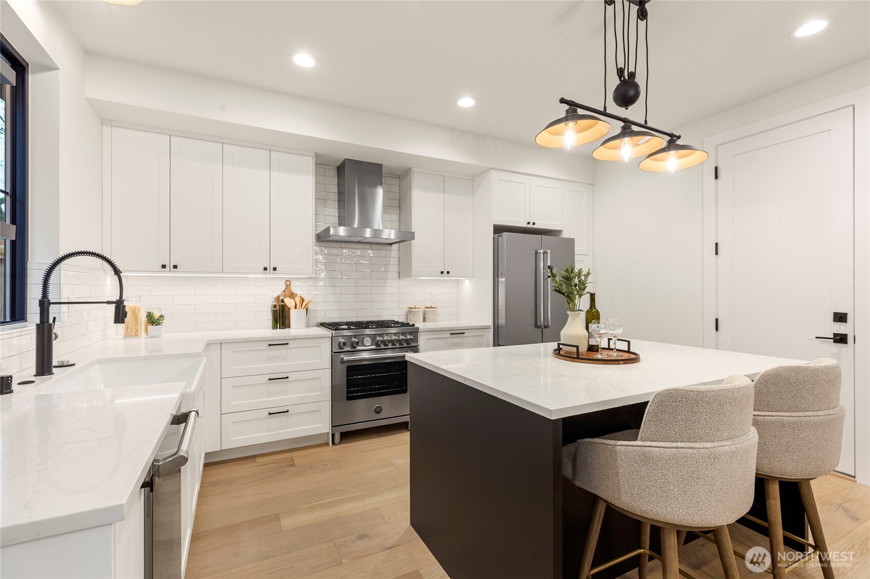 11116 116th Avenue NE Unit: 4