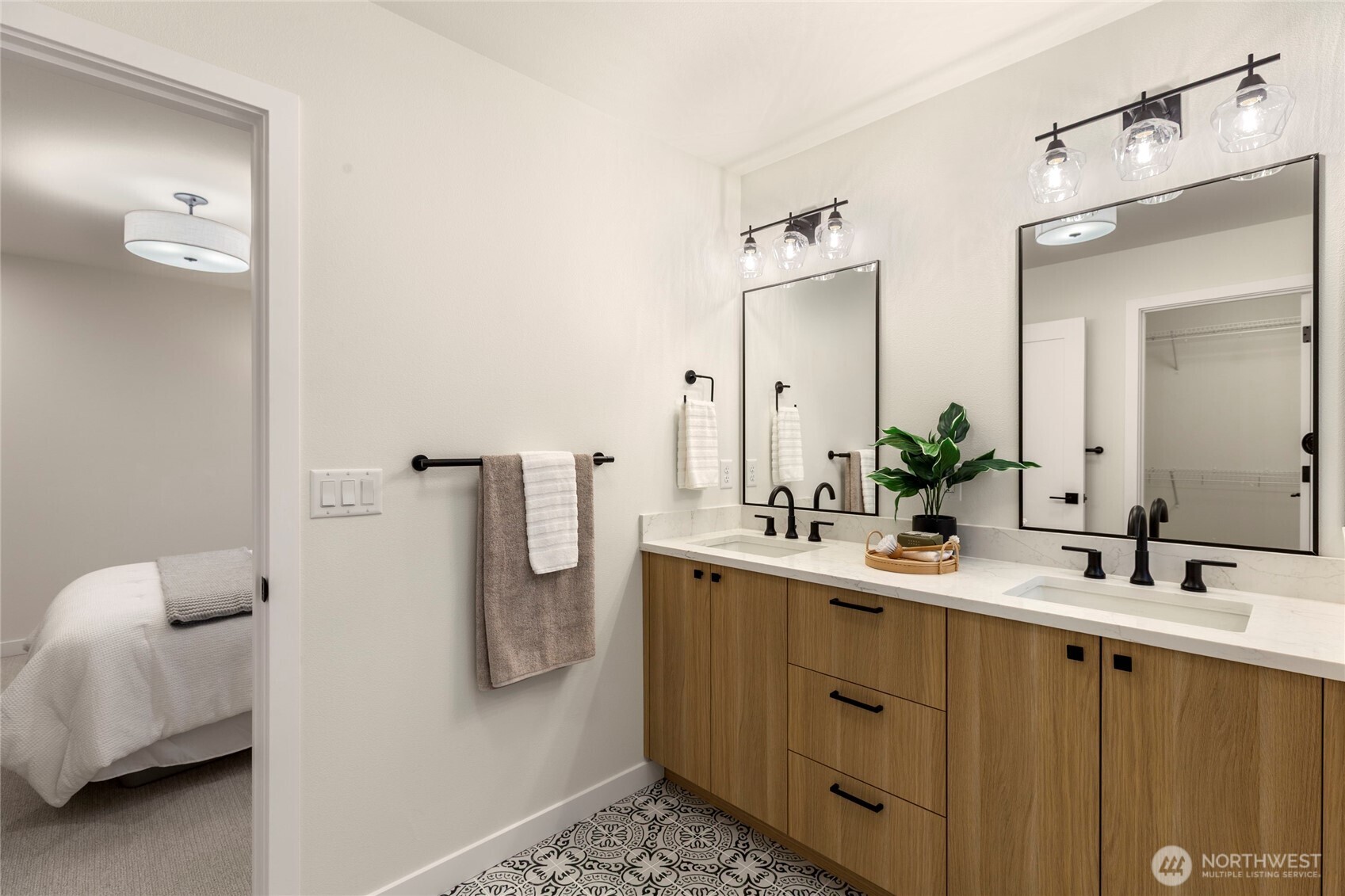 11116 116th Avenue NE Unit: 4