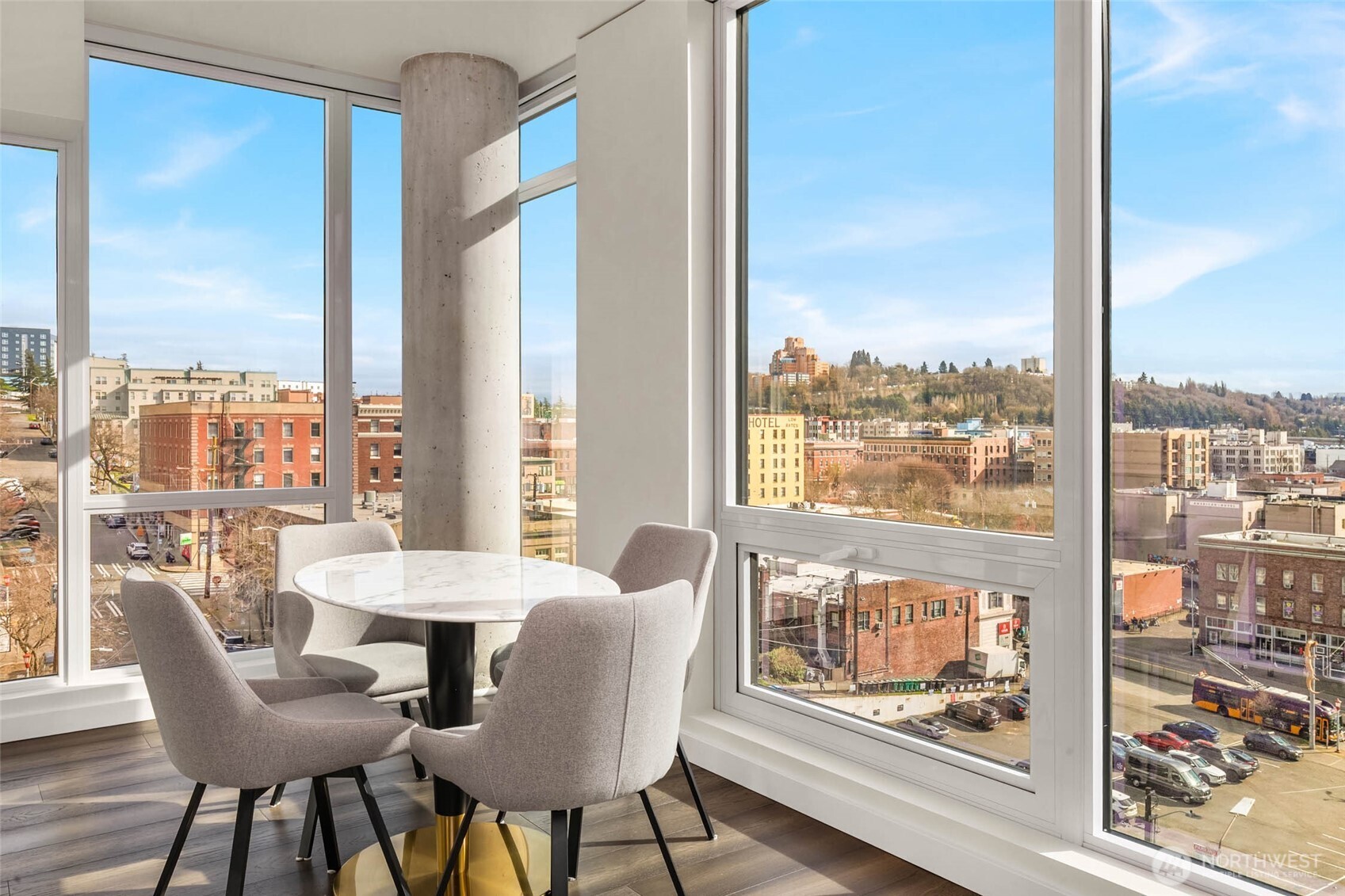 450 S Main St Unit: 806