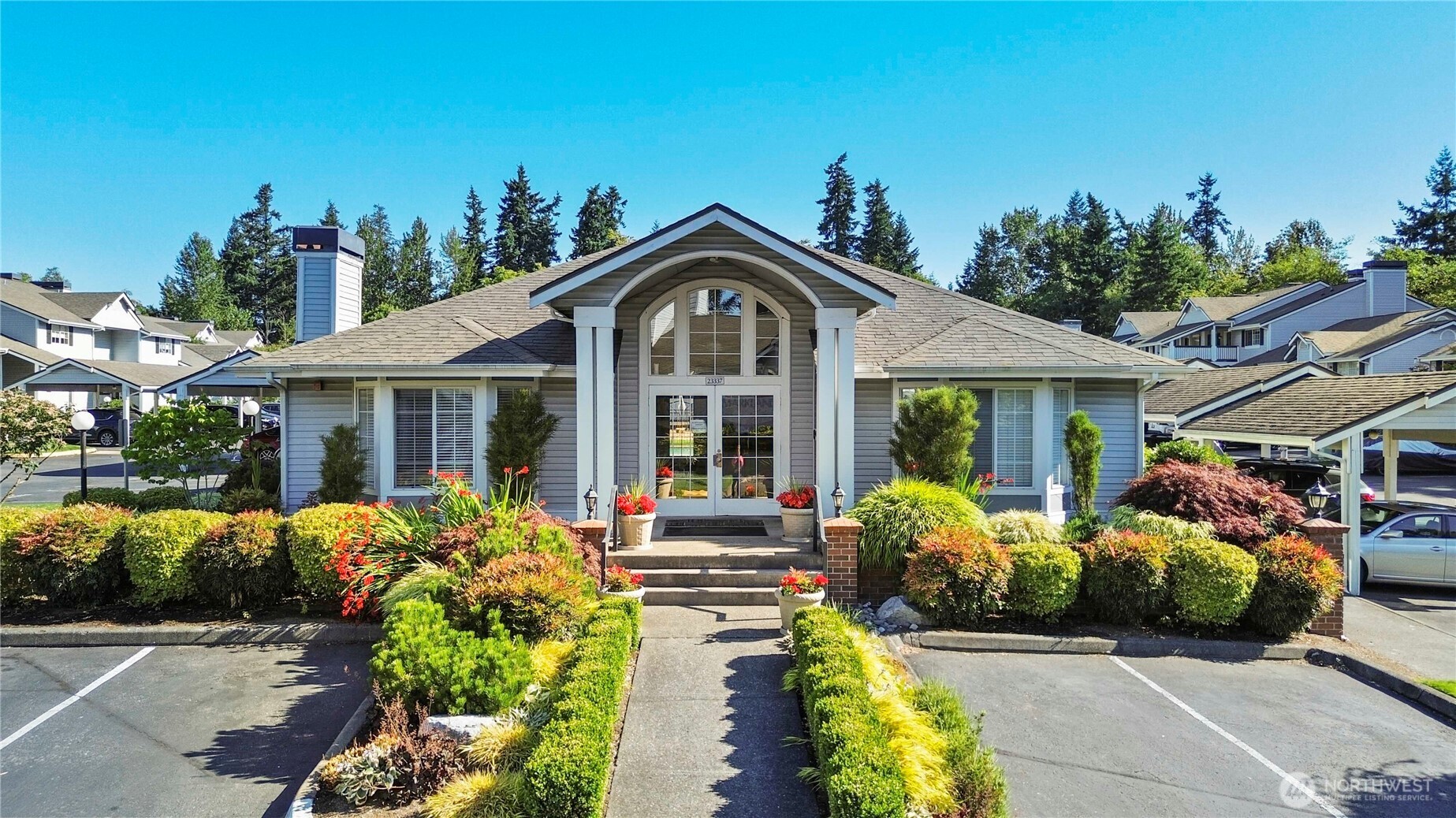 23303 Cedar Way Unit: T202