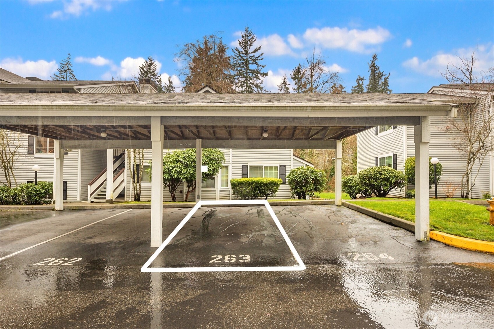 23303 Cedar Way Unit: T202