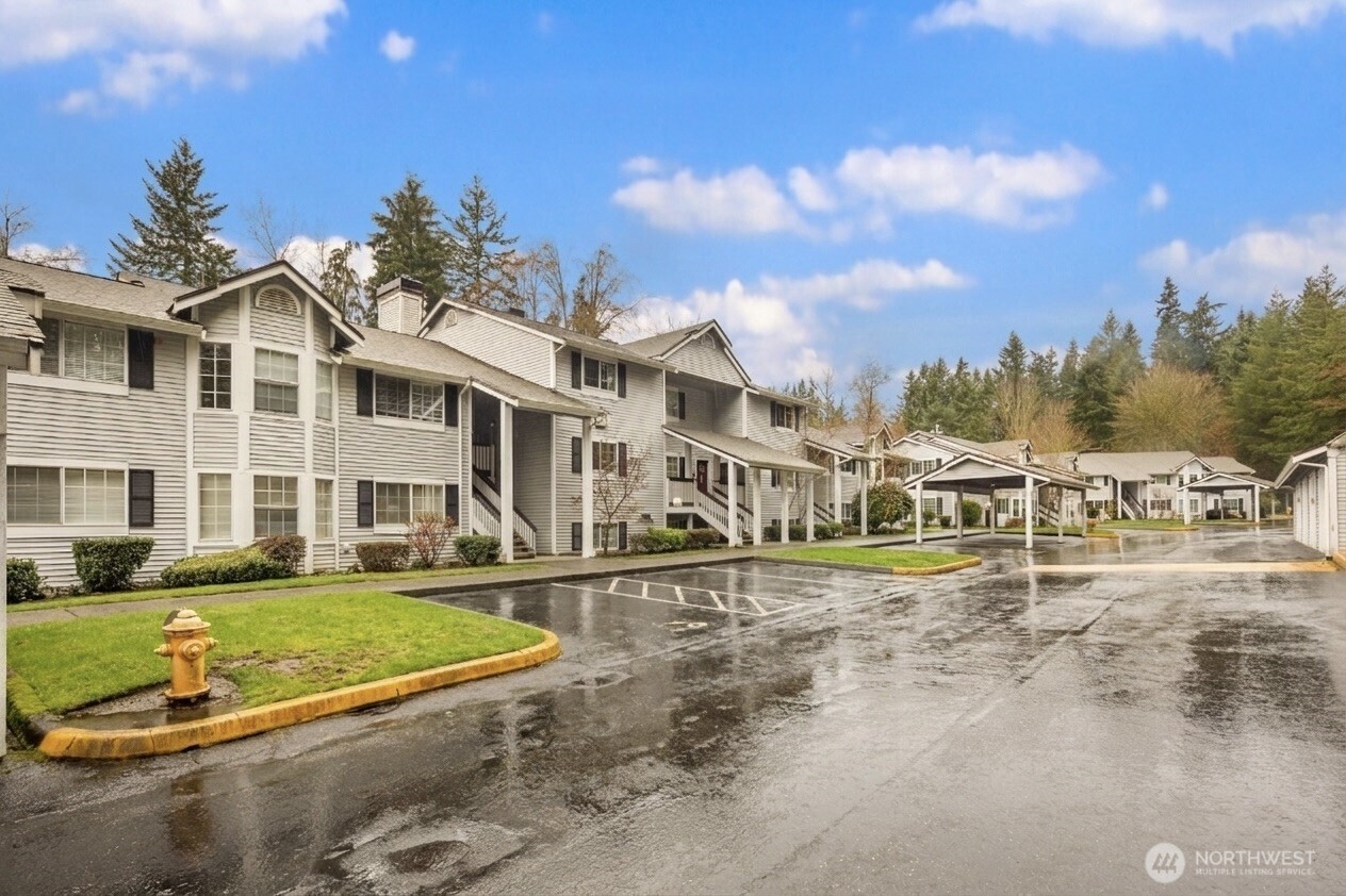 23303 Cedar Way Unit: T202