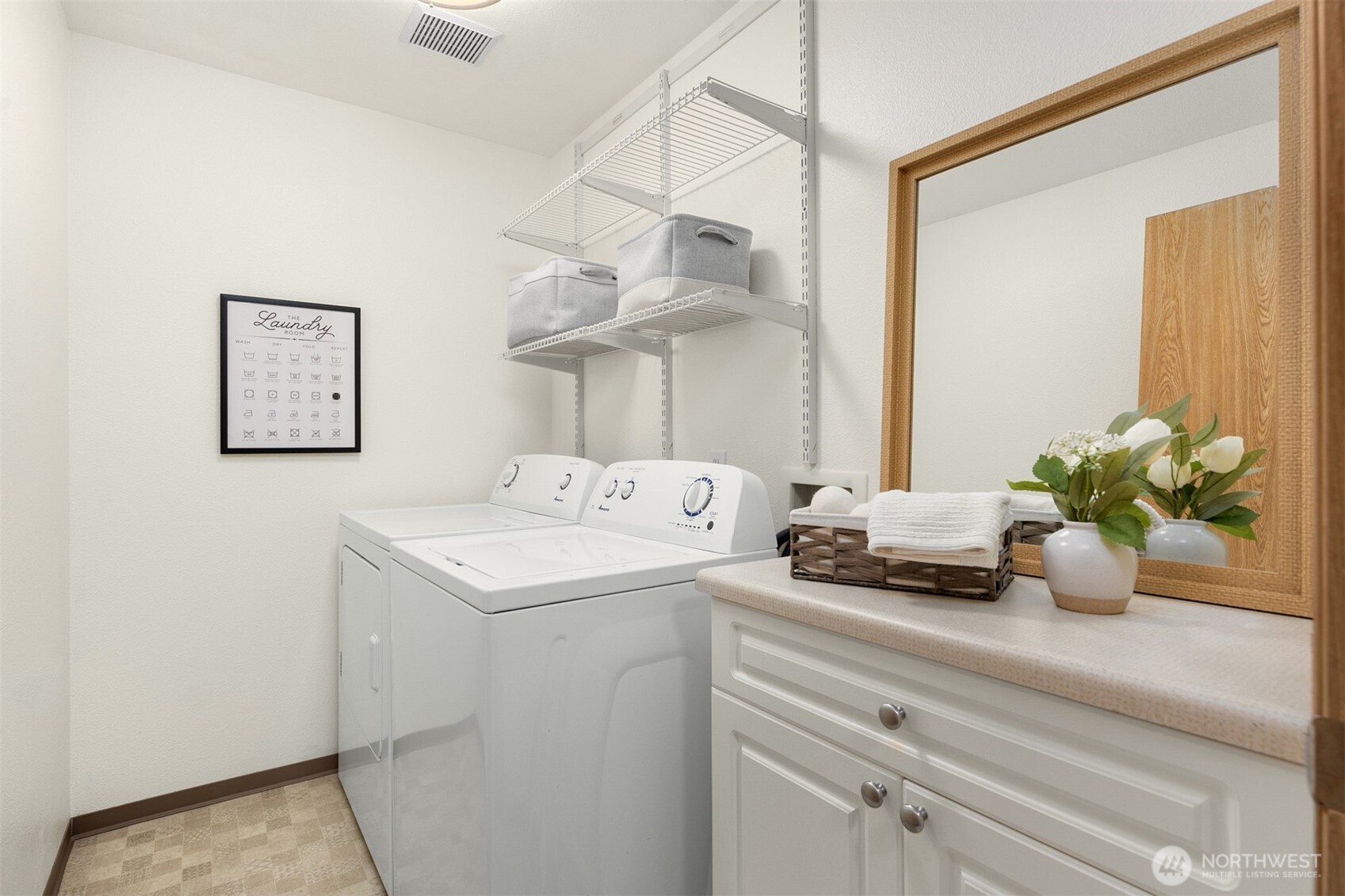 23303 Cedar Way Unit: T202