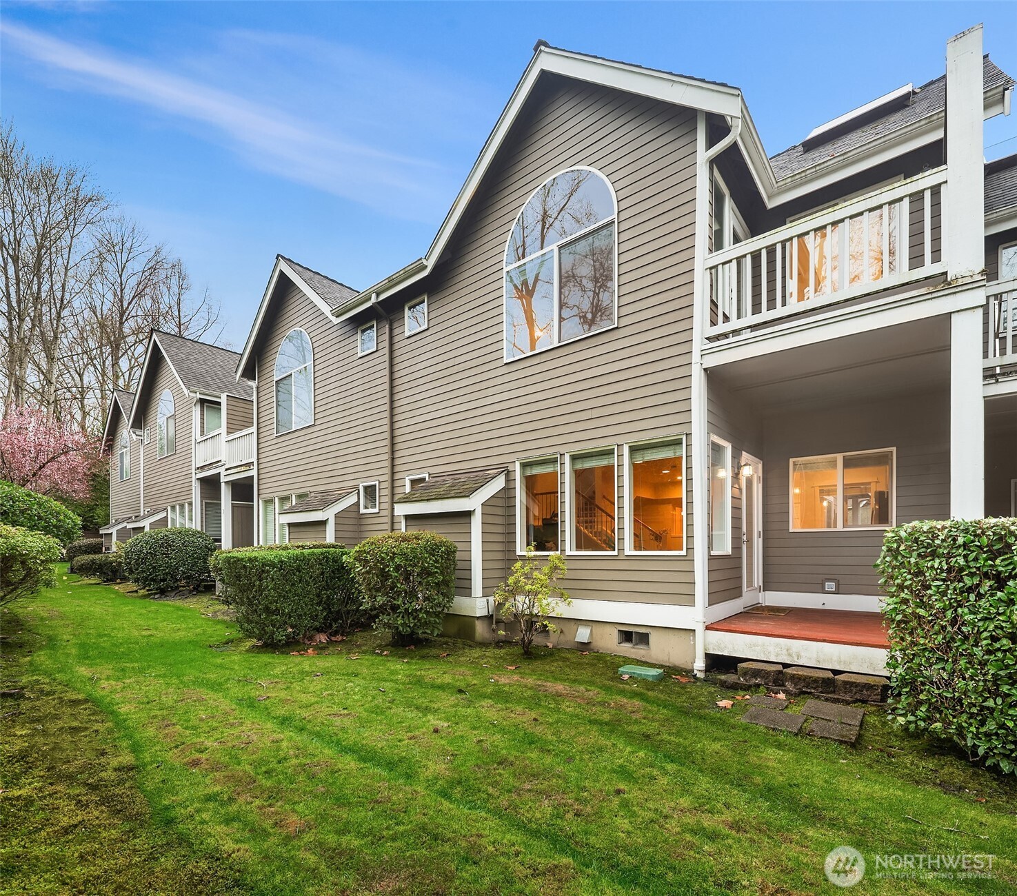 10007 NE 37th Court