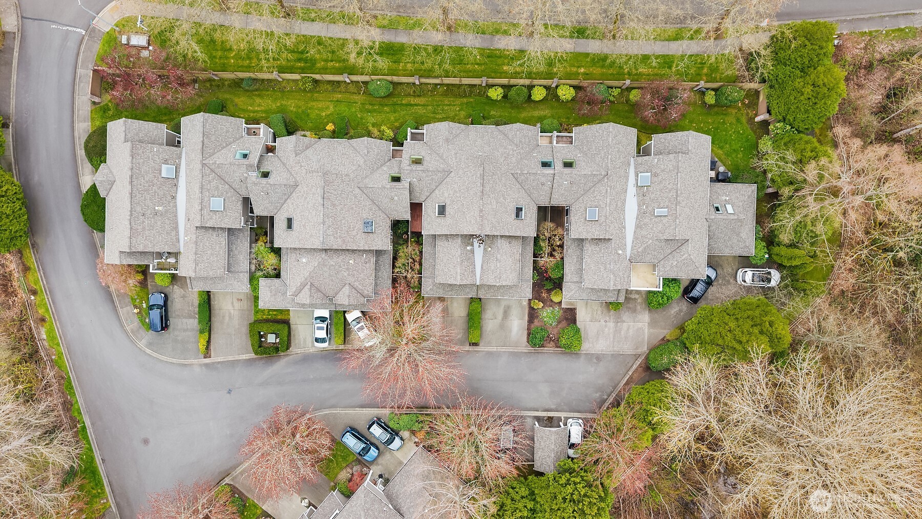 10007 NE 37th Court