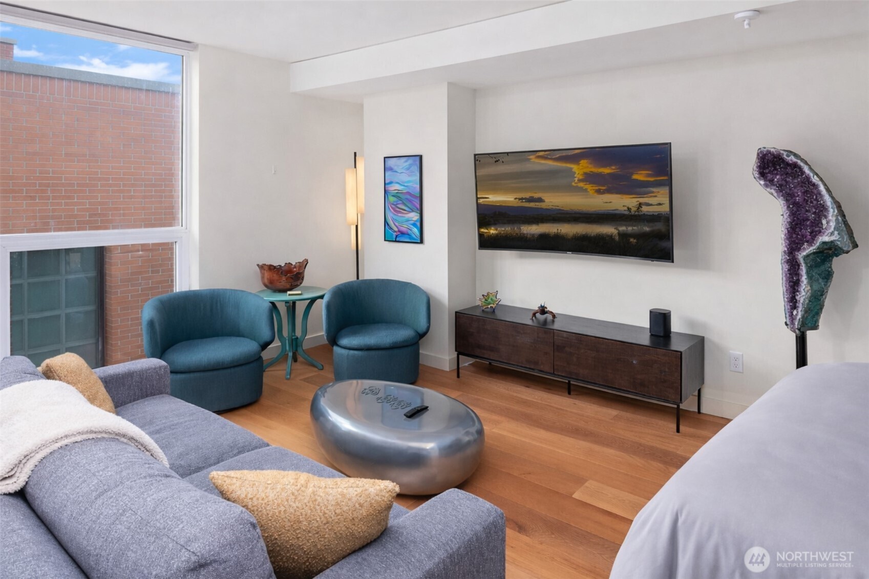 121 Stewart Street Unit: 1406