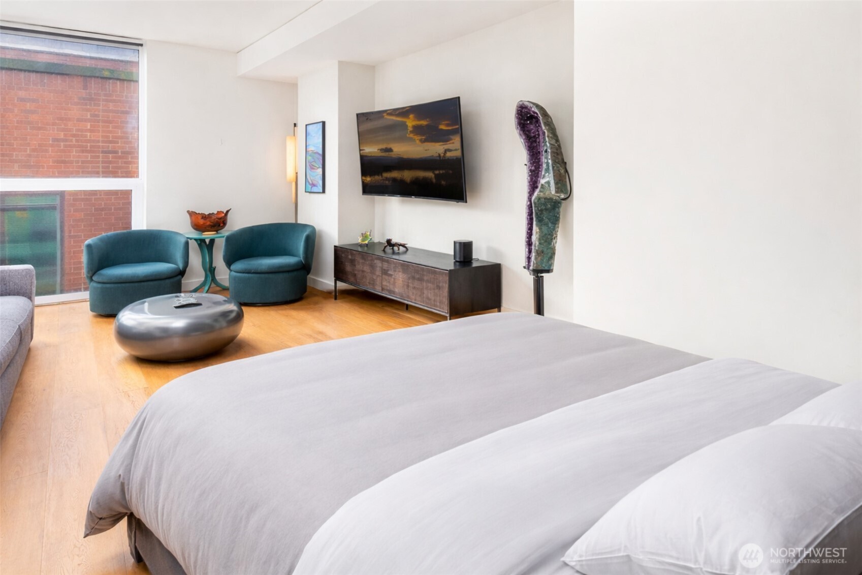 121 Stewart Street Unit: 1406