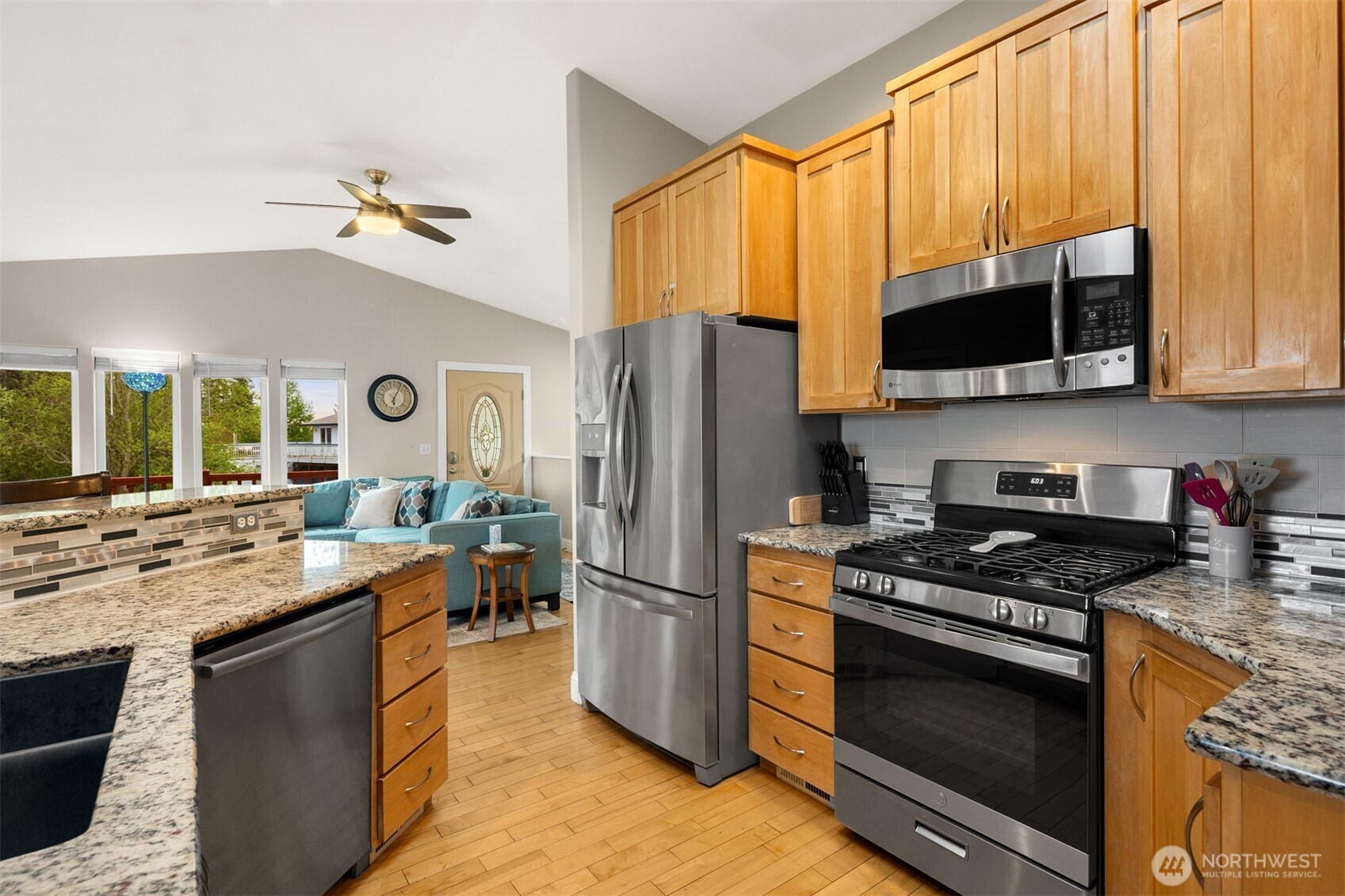 1409 Commodore Place