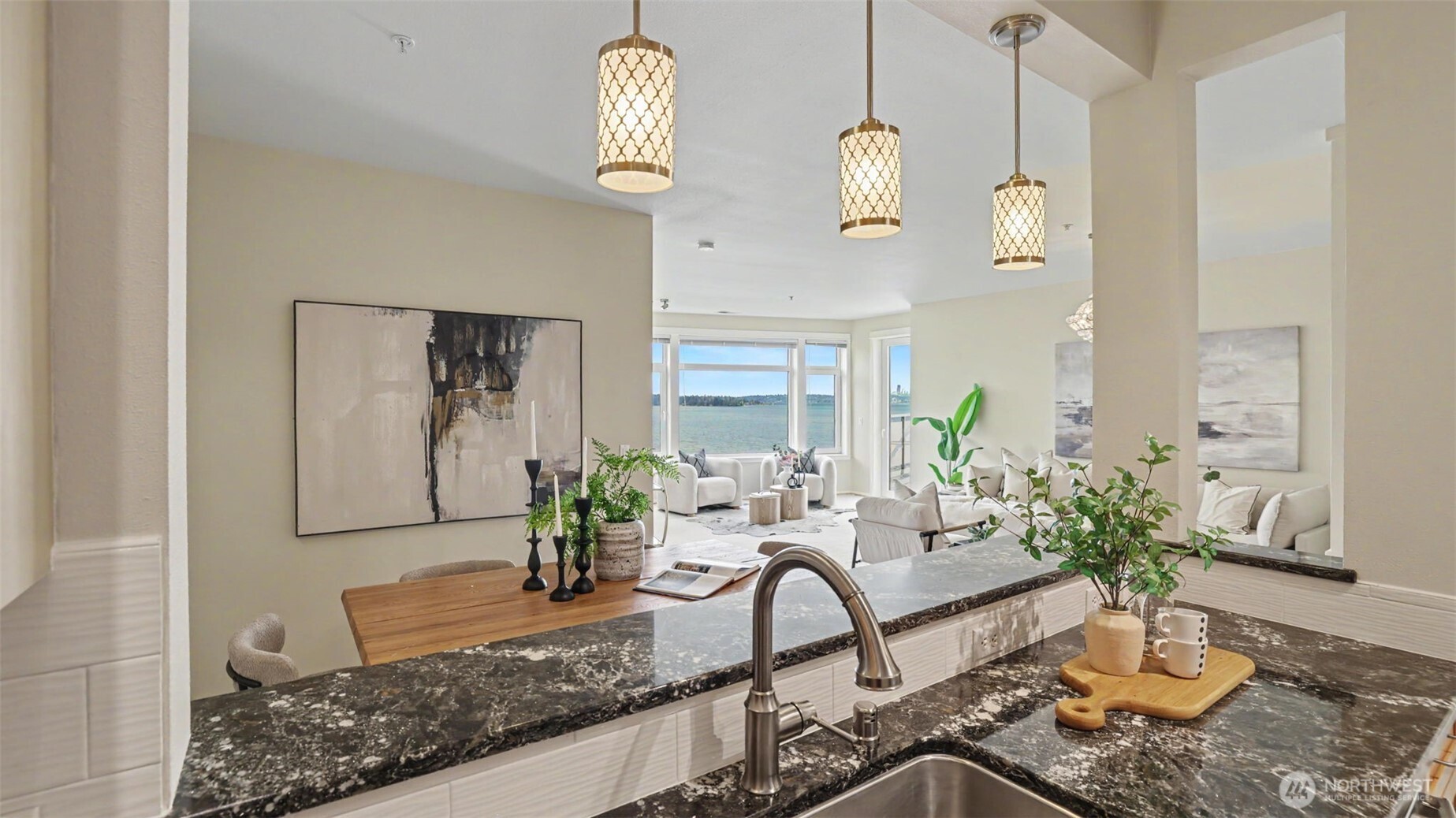 108 2nd Avenue S Unit: 503