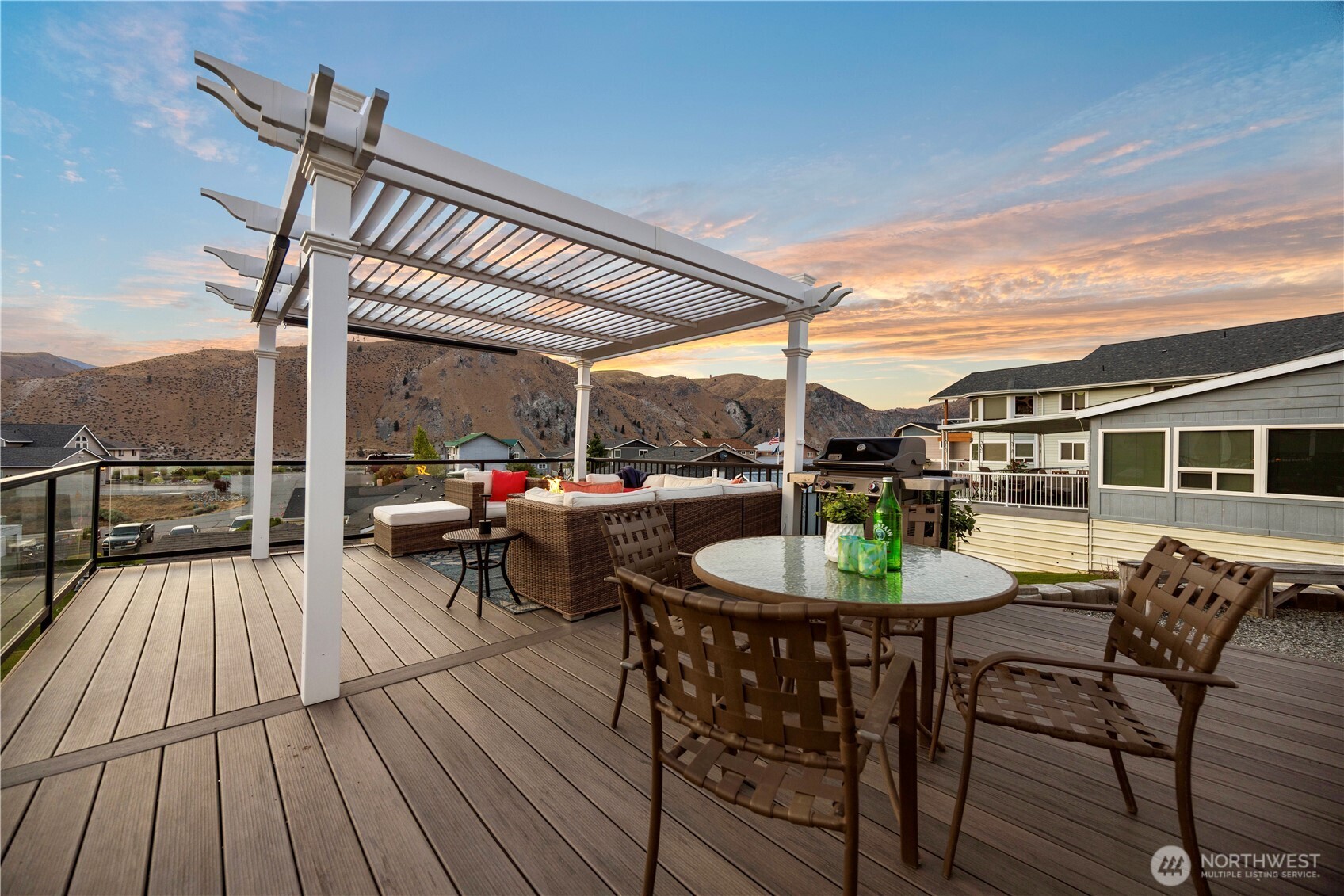 501 W Entiat Dr